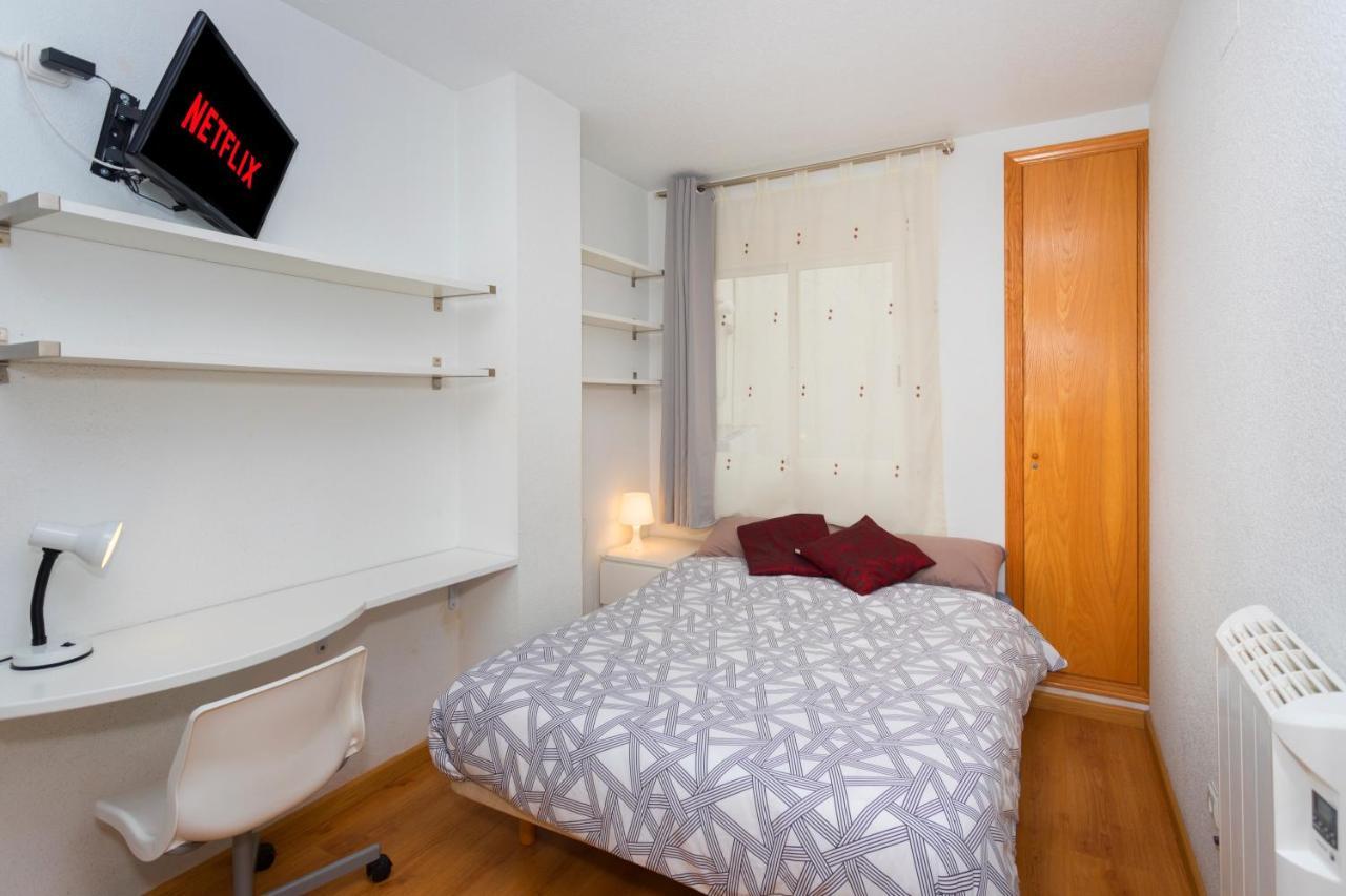 Central Market Guestrooms Аликанте Екстериор снимка
