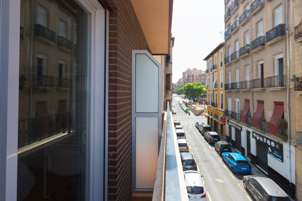 Central Market Guestrooms Аликанте Екстериор снимка